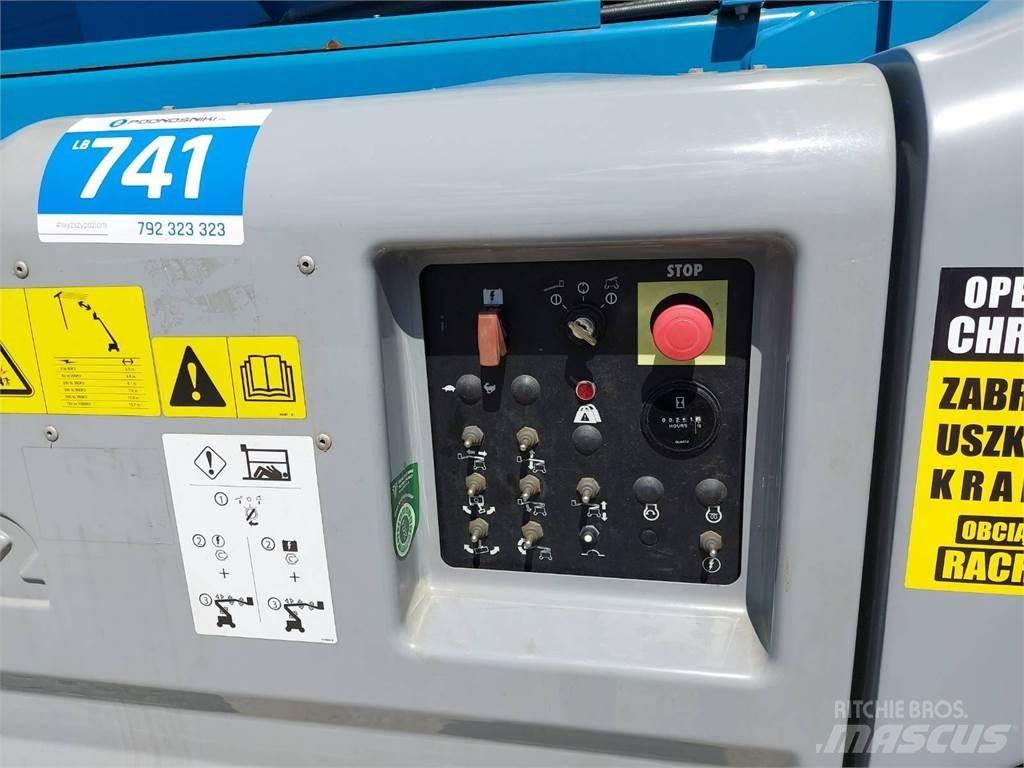 Genie Z-45/25J DC Karos emelők