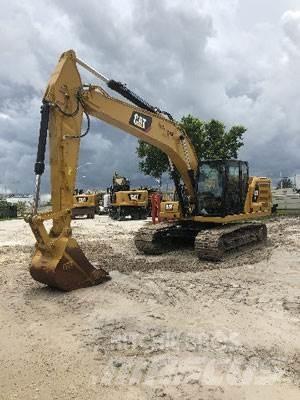 CAT 320 Lánctalpas kotrók