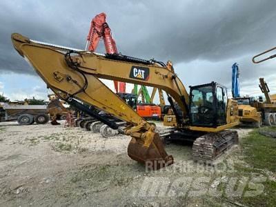 CAT 320 Lánctalpas kotrók