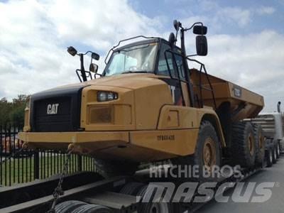 CAT 725C Csuklósdömperek