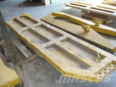 CAT 740 Tailgate Egyéb alkatrészek