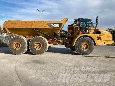 CAT 740B Csuklósdömperek