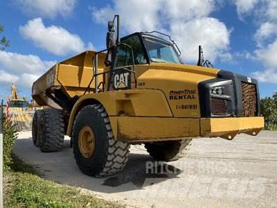 CAT 740B Csuklósdömperek