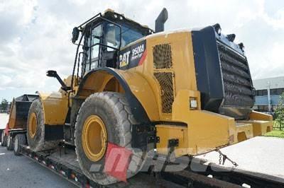 CAT 950M Gumikerekes homlokrakodók