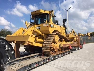 CAT D8T lánctalpas dózerek