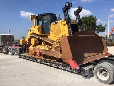 CAT D8T lánctalpas dózerek