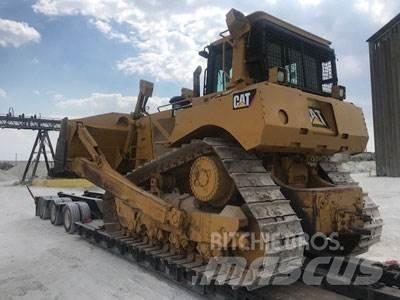 CAT D8T lánctalpas dózerek