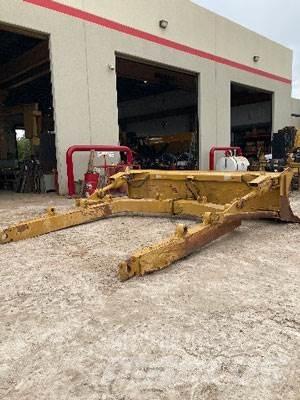 CAT D8T Angle Blade Egyéb alkatrészek