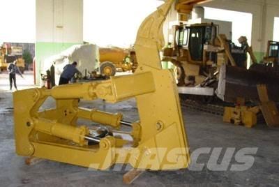 CAT D8T /D8R Ripper, S/S Egyéb alkatrészek