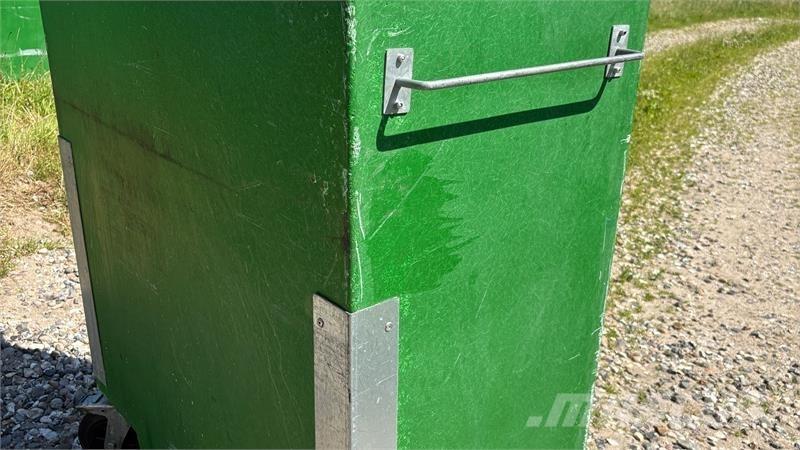  - - - Egyéb mezőgazdasági gépek