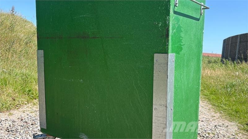  - - - Egyéb mezőgazdasági gépek