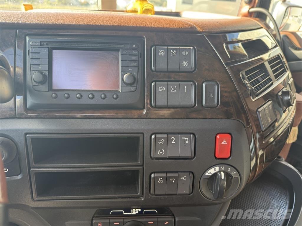 DAF XF530 FTG Nyergesvontatók