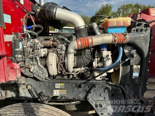 Peterbilt 384 Nyergesvontatók