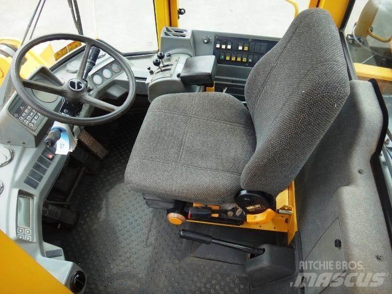Volvo L 70 C Gumikerekes homlokrakodók