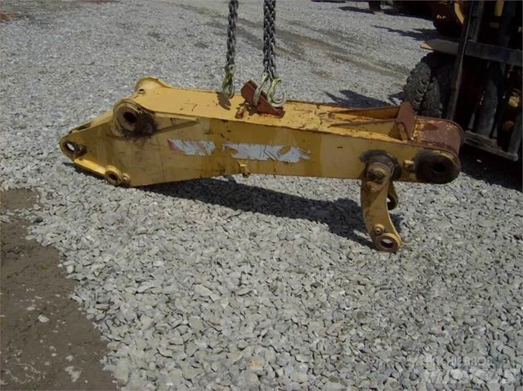 CAT 212 Alváz és felfüggesztés