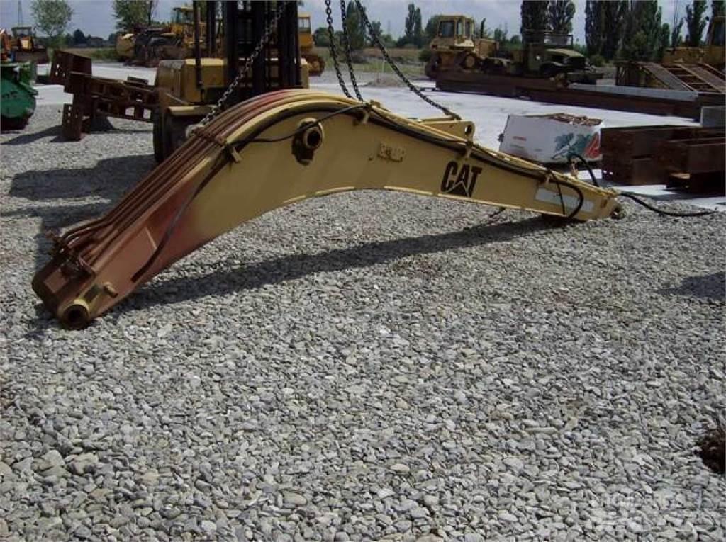 CAT 212 Alváz és felfüggesztés