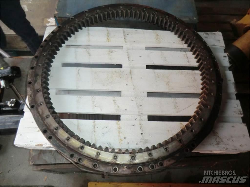 CAT 231D Alváz és felfüggesztés
