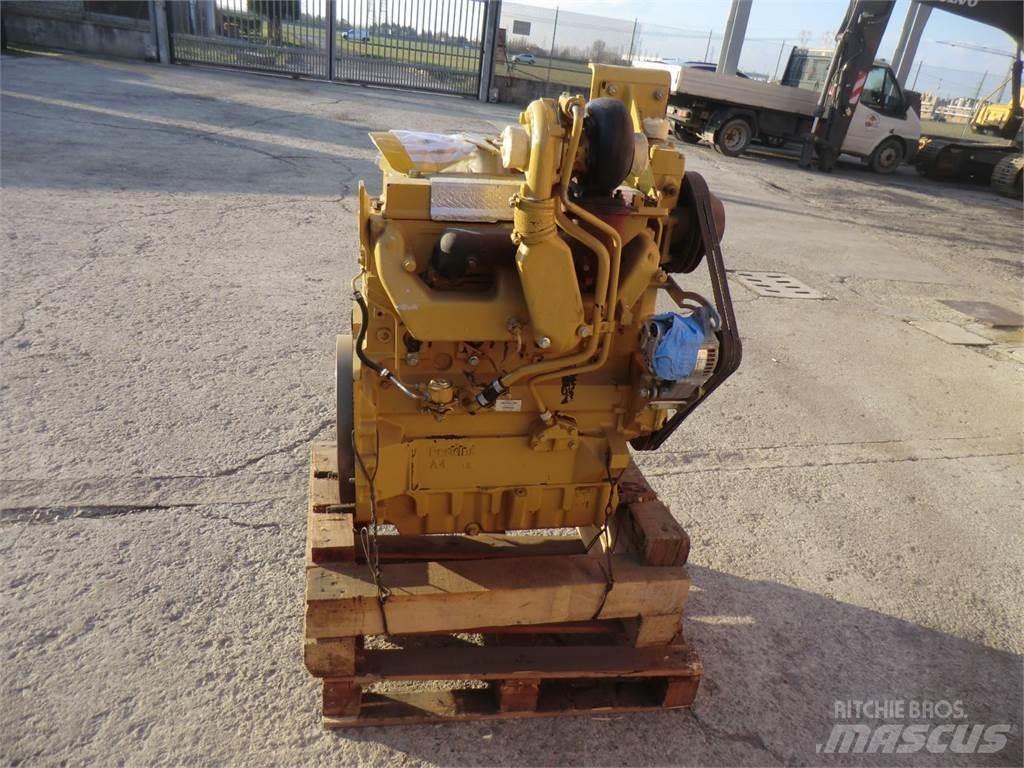 CAT 3054 Motorok