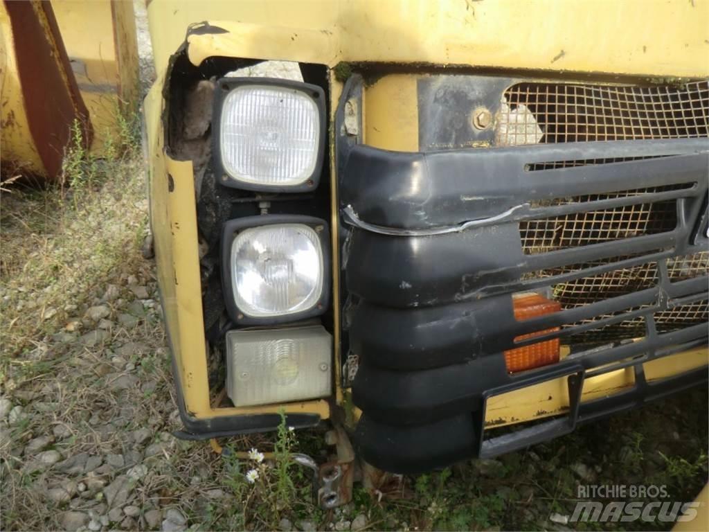 CAT 323D Építőipar - Egyebek