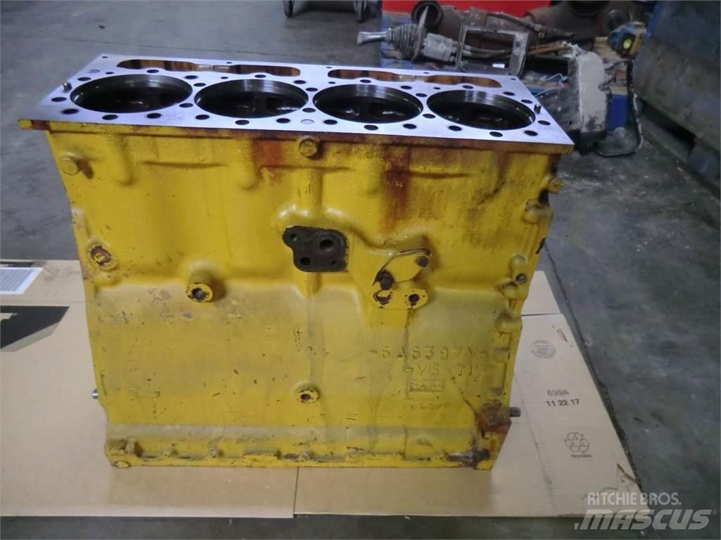 CAT 3304 Motorok