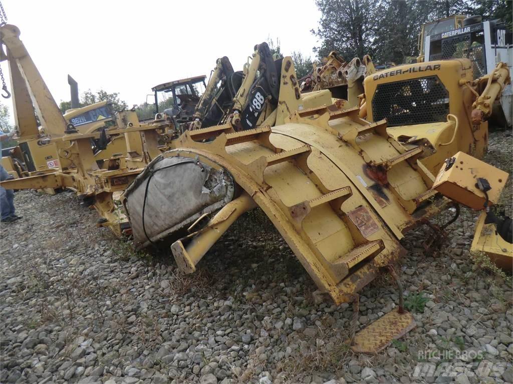 CAT 735 Alváz és felfüggesztés