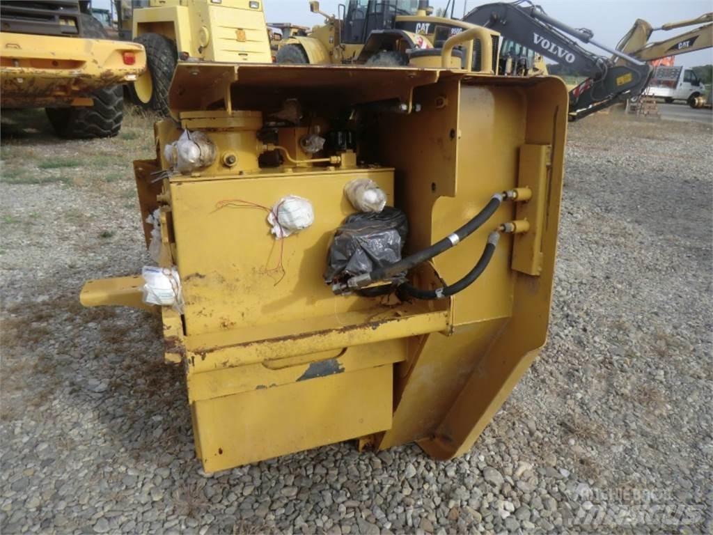 CAT 735 Alváz és felfüggesztés