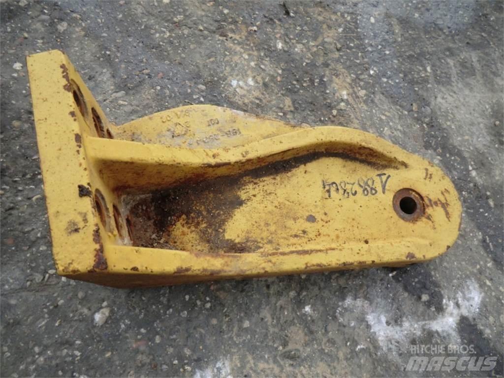 CAT 735 Alváz és felfüggesztés