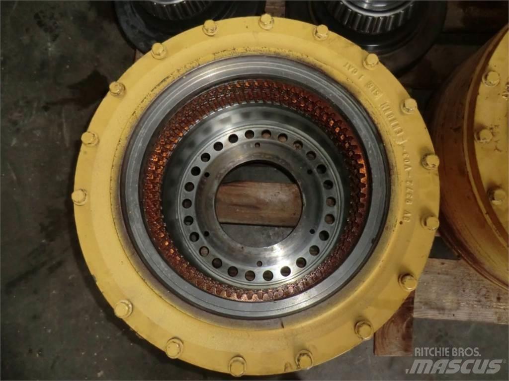 CAT 735 Építőipar - Egyebek