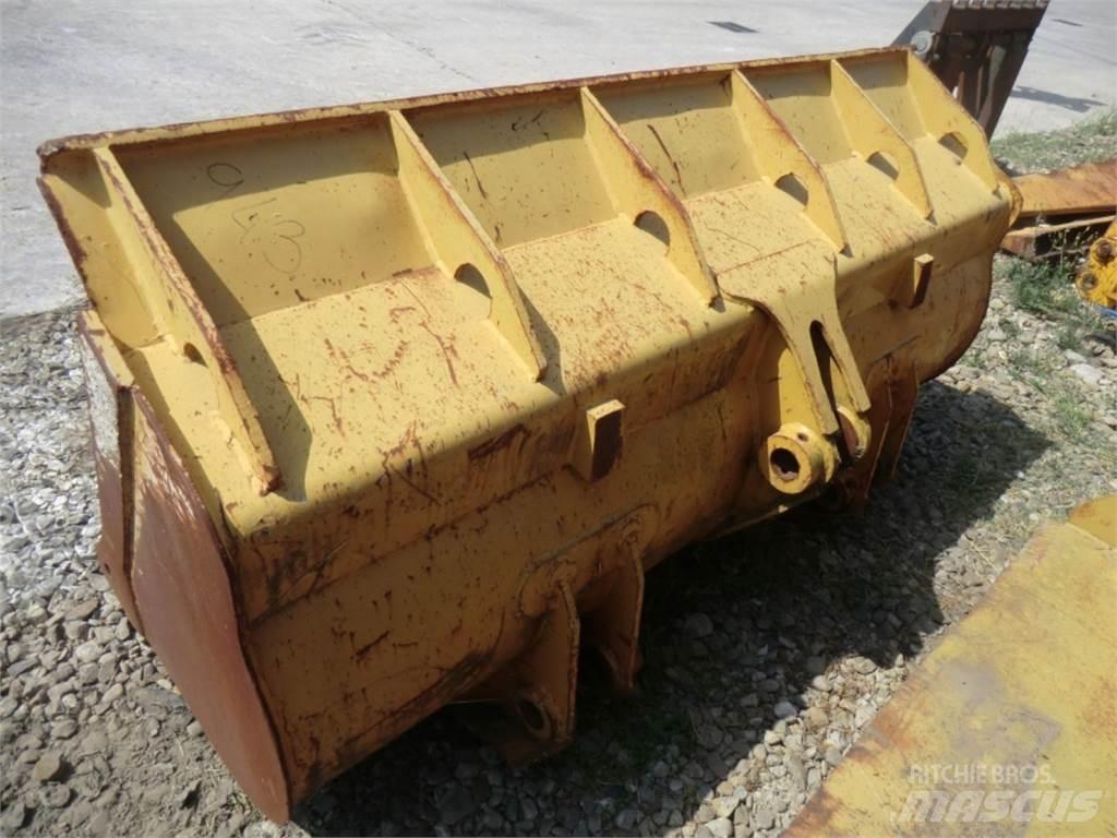 CAT 943 Építőipar - Egyebek