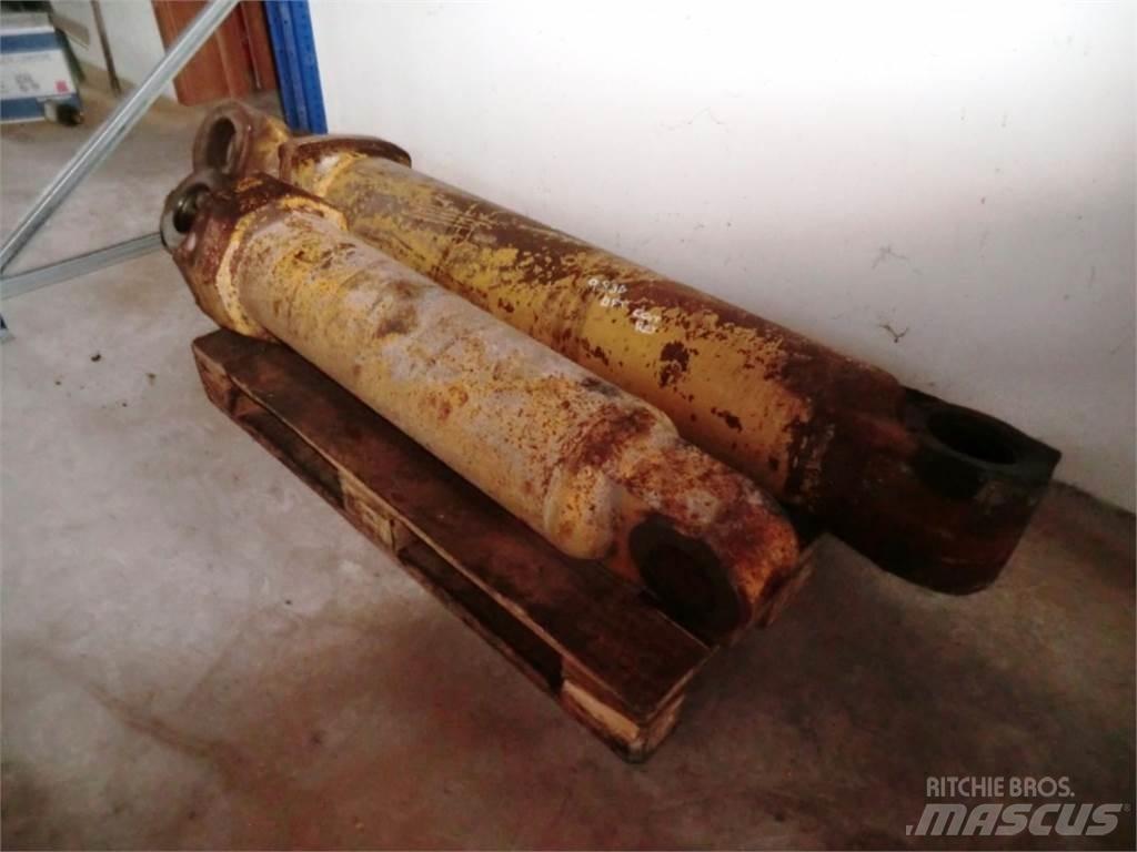 CAT 943 Építőipar - Egyebek
