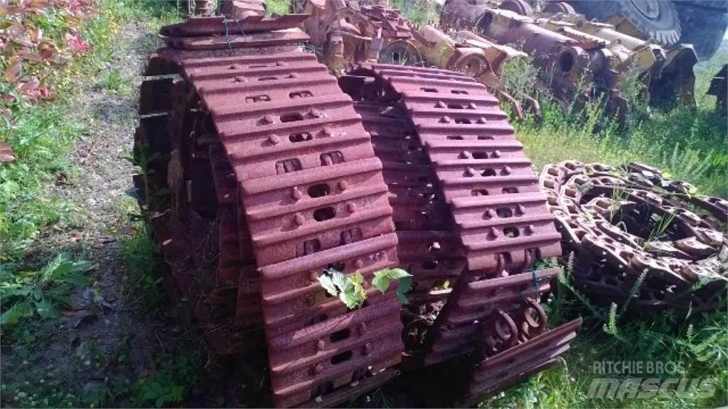 CAT 953 Lánctalpak, láncok és futóművek