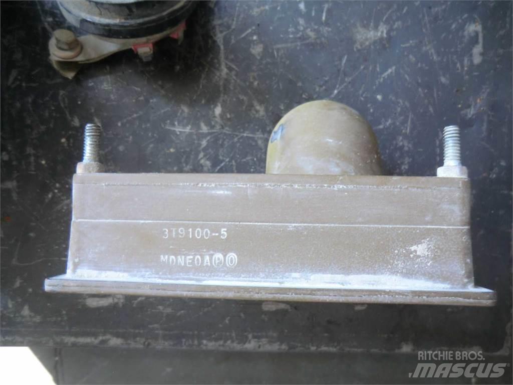 CAT 953 Alváz és felfüggesztés