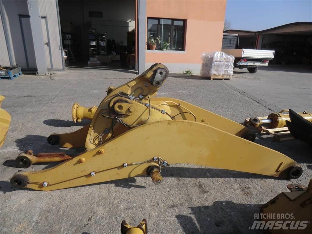 CAT 962H Alváz és felfüggesztés