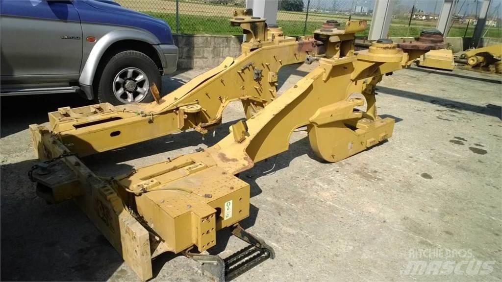 CAT 962H Alváz és felfüggesztés