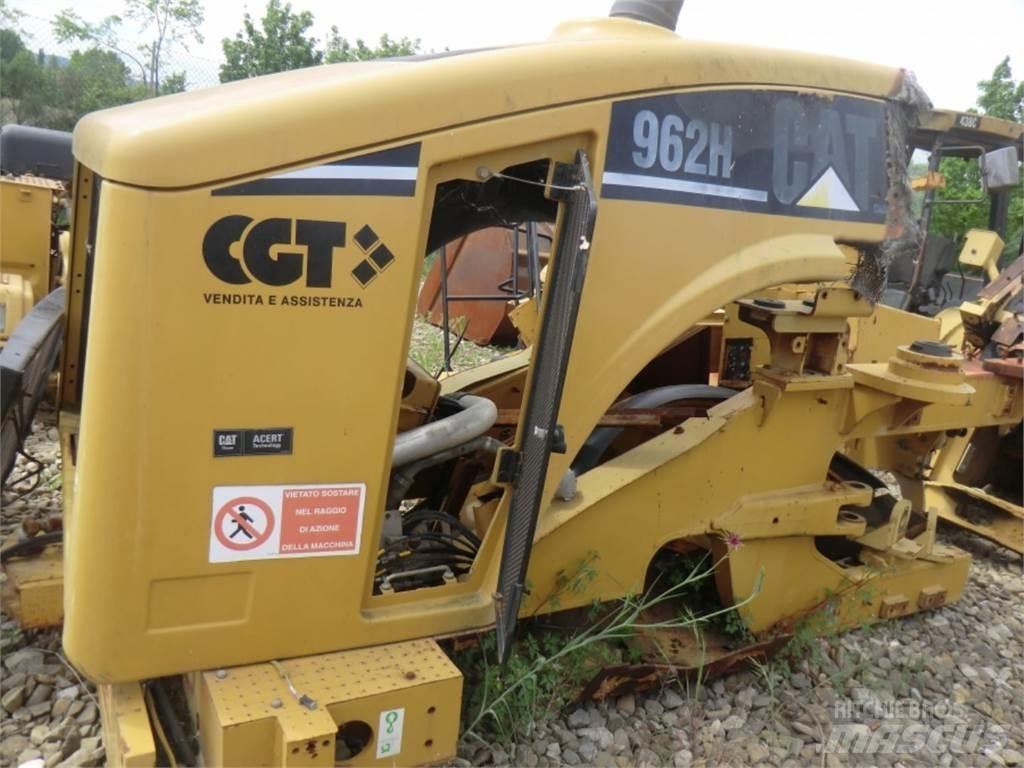 CAT 962H Alváz és felfüggesztés