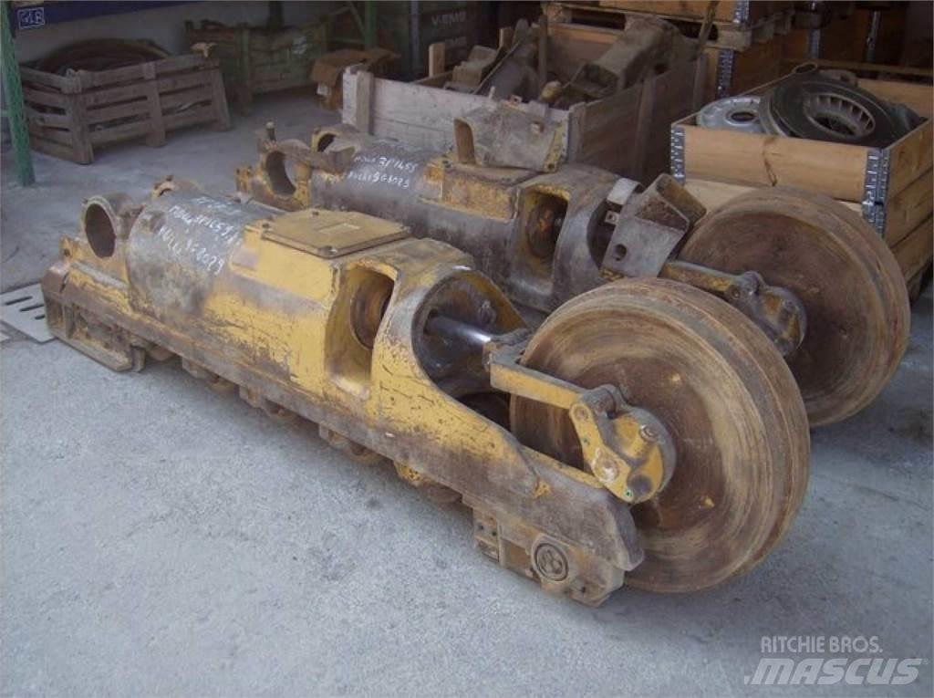 CAT 963 Lánctalpak, láncok és futóművek