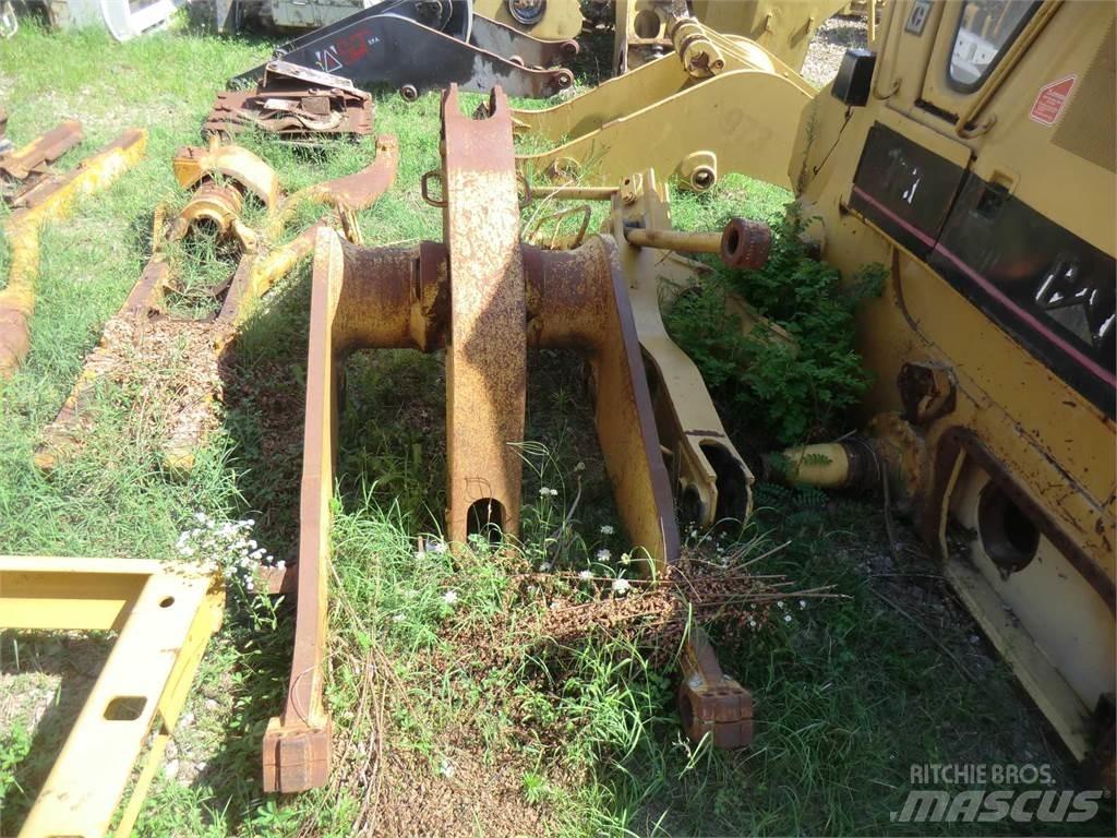 CAT 963 Alváz és felfüggesztés
