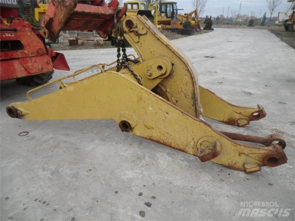 CAT 963C Alváz és felfüggesztés