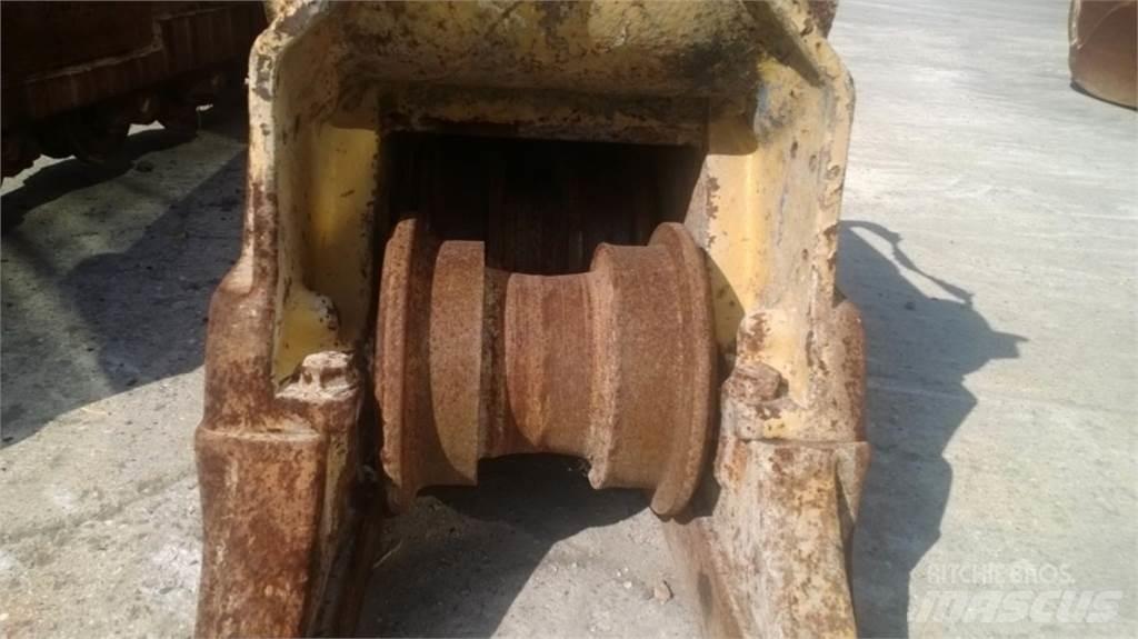 CAT 963C Lánctalpak, láncok és futóművek