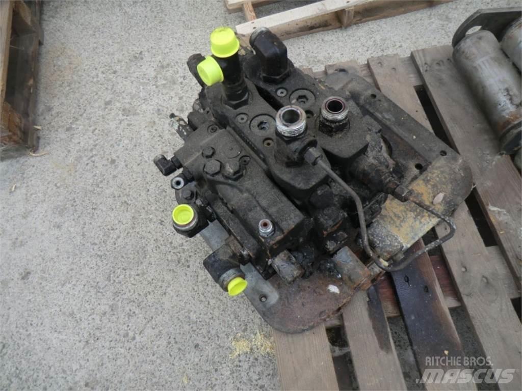 CAT 963D Építőipar - Egyebek