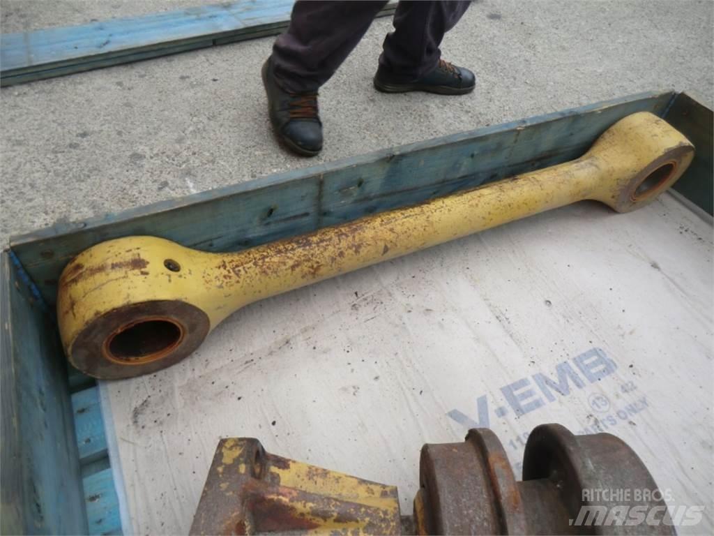 CAT 963D Alváz és felfüggesztés