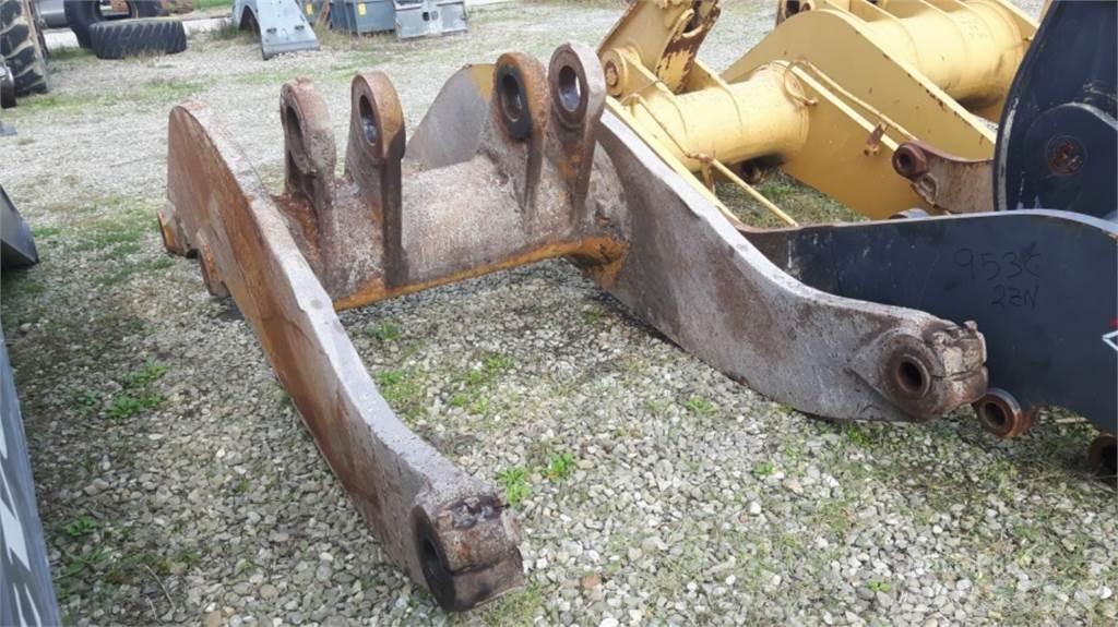 CAT 988B Alváz és felfüggesztés