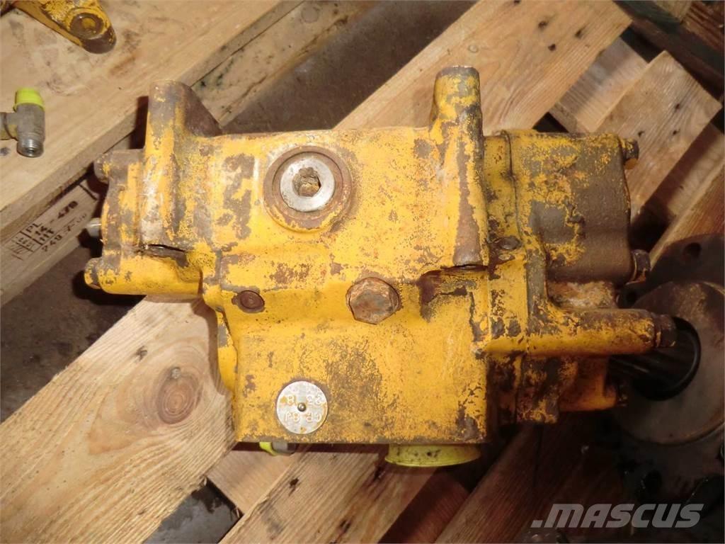 CAT 988F I Építőipar - Egyebek