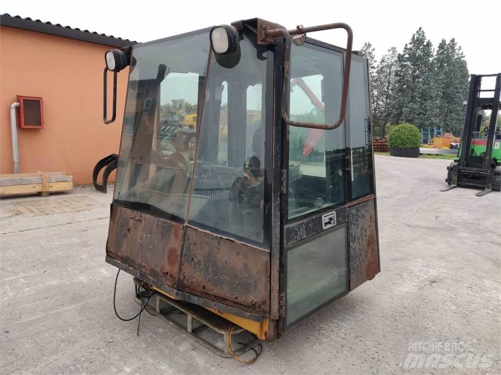 CAT 988G Alváz és felfüggesztés