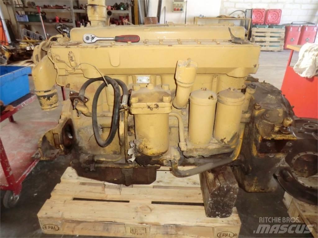 CAT D333 Motorok