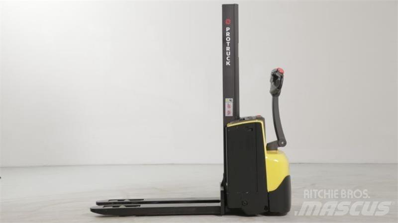 BT SWE080L Elektromos gyalogkíséretű targoncák