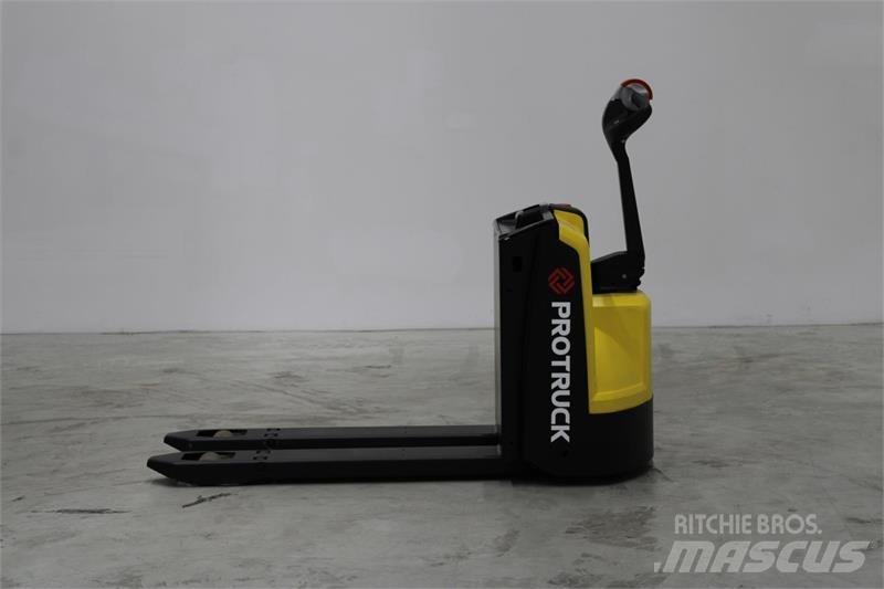 Hyster P1.6 Alacsony emelőkocsi