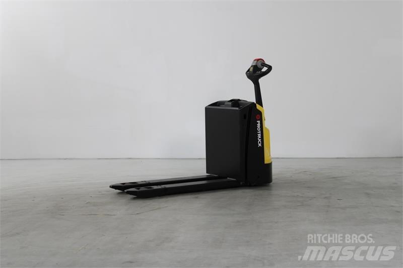 Hyster P1.6 Alacsony emelőkocsi