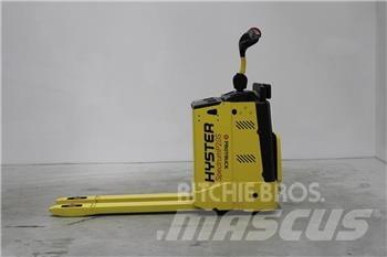 Hyster P2.0S Vezetőállásos alacsony emelőkocsi