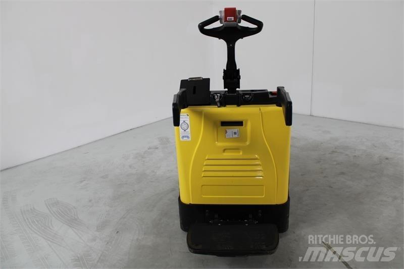 Hyster P2.0S Vezetőállásos alacsony emelőkocsi